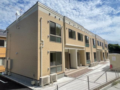 【外観】 | スリーステップ | 外観写真（昼）