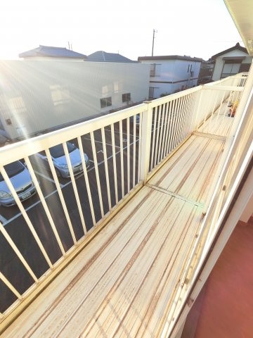 【バルコニー】