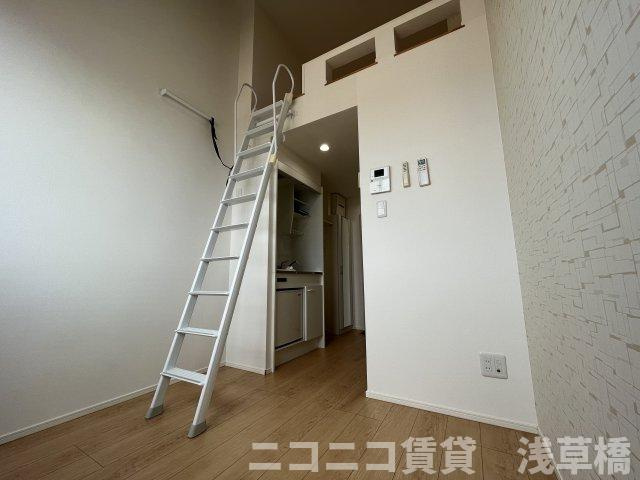 リヴィエール高田馬場の居間・リビング