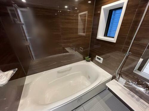 御領4丁目　中古一戸建ての浴室|ユニットバス
■物件内覧・資金計画相談・住宅ローン相談、リフォーム相談、お問合せ受付中■
※当日・翌日のご内覧、ご相談はお電話でのお問合せがスムーズです！