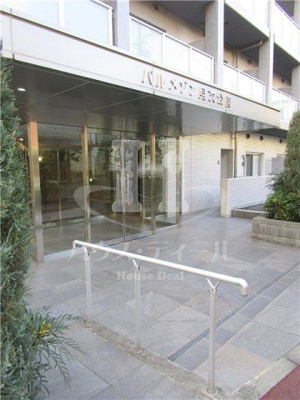 【エントランス】 | パルメゾン見次公園 | エントランスです