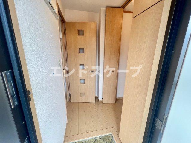 マリナ グランデ　Ｂの玄関|高崎、前橋、伊勢崎エリアのお部屋探しはエンドスケープまで！お客様の理想お聞かせ下さい♪