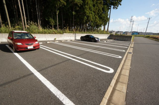 【駐車場】