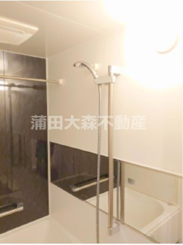 ビーシティアパートメント東京サウスの浴室