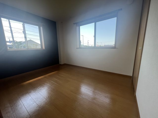 フォブール七佳の洋室