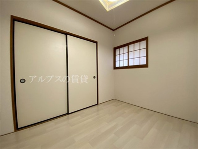 【居間・リビング】 | グレイス根岸