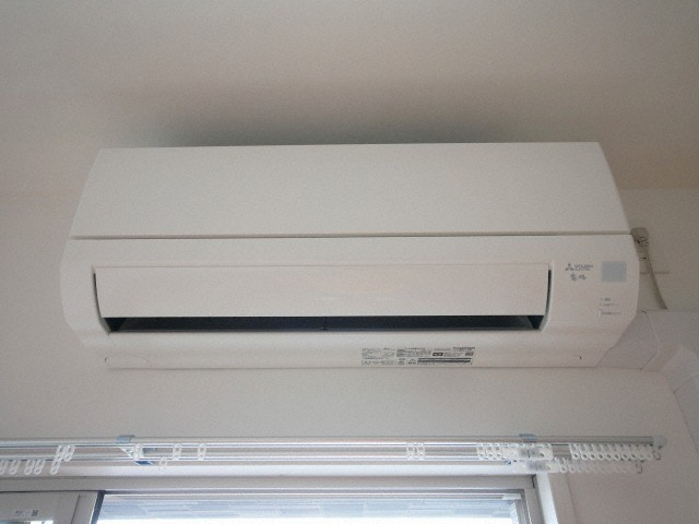 レジュールアッシュ三国本町の設備|エアコン