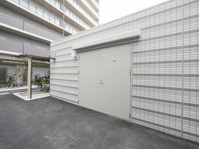 レジュールアッシュ三国本町のその他共用部分|ゴミ置場