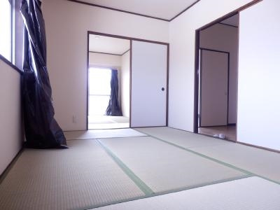 ロイヤルコーポの内装|和室