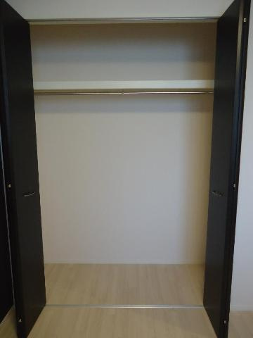 ナチュラルハイムの収納|クローゼット