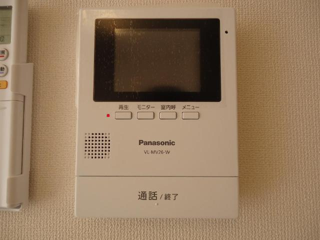 ナチュラルハイムの内装|カメラ付インターホン