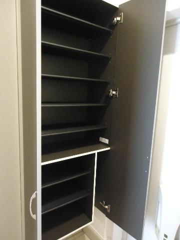 ナチュラルハイムの収納|下駄箱