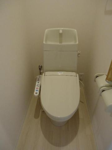 ナチュラルハイムのトイレ|シャワー付トイレ