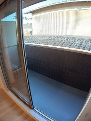 オリーブのバルコニー