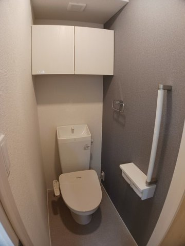 オリーブのトイレ