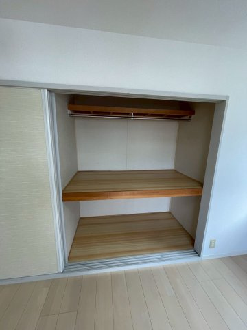 フォンテーヌ宮ノ陣Ⅱ　B棟の収納