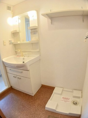 ラミアカーサの洗面所