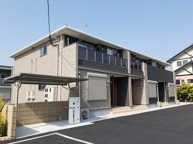 メゾンかえでの外観