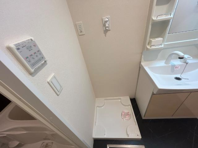 レガシィＢの洗面所|室内洗濯機置場