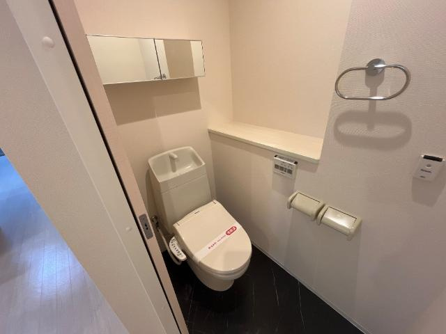 レガシィＢのトイレ|シャワー付トイレ