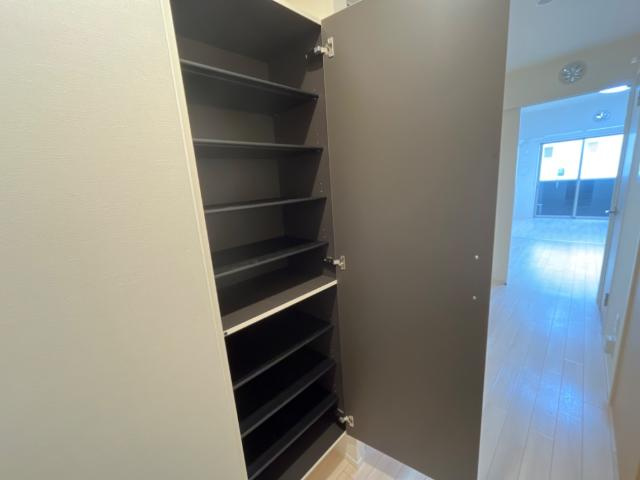 コロンⅡの収納|下駄箱