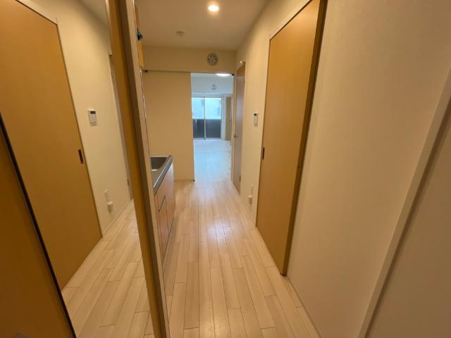 コロンⅡの内装|廊下