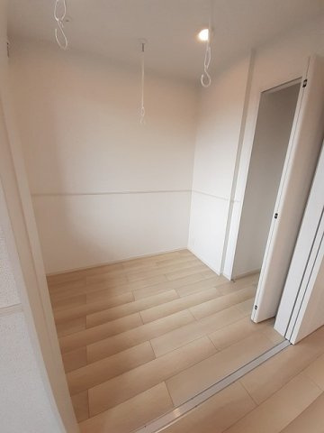 エムレークのその他