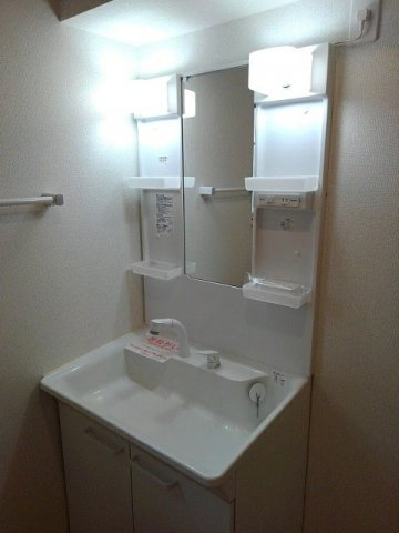 レイクサイド　Ｔｅｒｕの洗面所