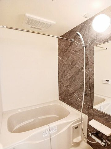 ジラソーレの浴室