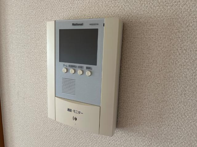 ローズマリーⅠの内装|カメラ付インターホン