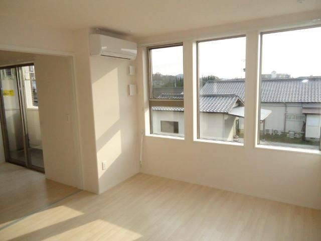 シャン・ドゥ・ポワロの居間・リビング|リビング