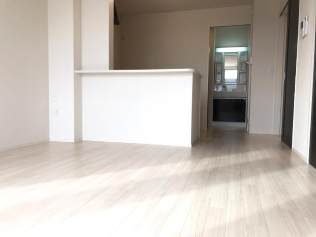 シャン・ドゥ・ポワロの居間・リビング|リビング