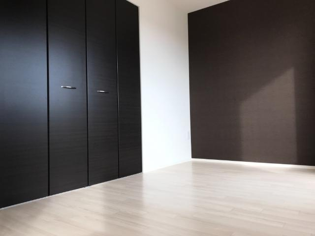 シャン・ドゥ・ポワロの内装|室内