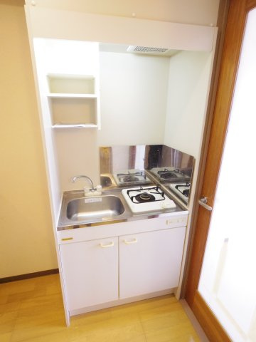 小平市小川町２丁目の賃貸マンションのキッチン