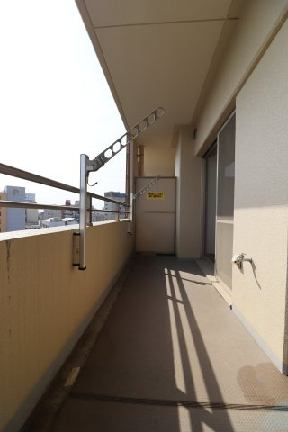 ロフティ諏訪野のバルコニー