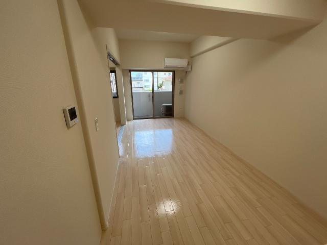 Tiara本町の居間・リビング|リビング