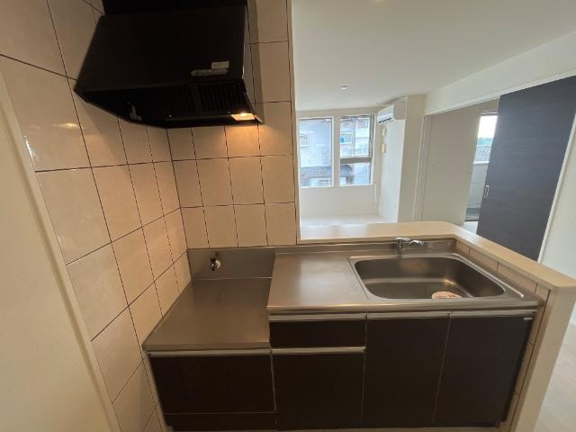 シャン・ドゥ・ポワロのキッチン|キッチン