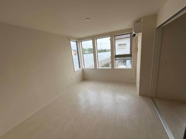 シャン・ドゥ・ポワロの居間・リビング|リビング