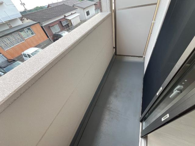 シャン・ドゥ・ポワロのその他|ベランダ