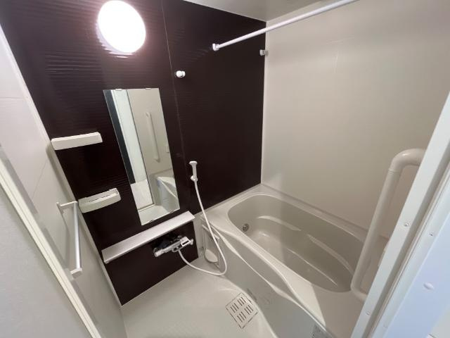 シャン・ドゥ・ポワロの浴室|ユニットバス