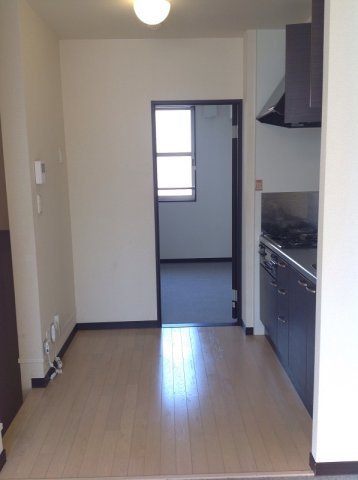 レオネクストブルーゼファーの居間・リビング