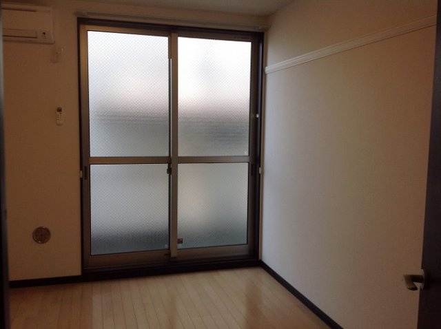 レオネクストブルーゼファーの居間・リビング