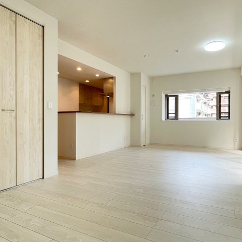 【居間・リビング】 | イニシア大濠公園☆仲介手数料無料☆