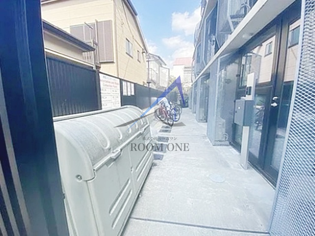 北沢４ビルのエントランス|エントランスです。