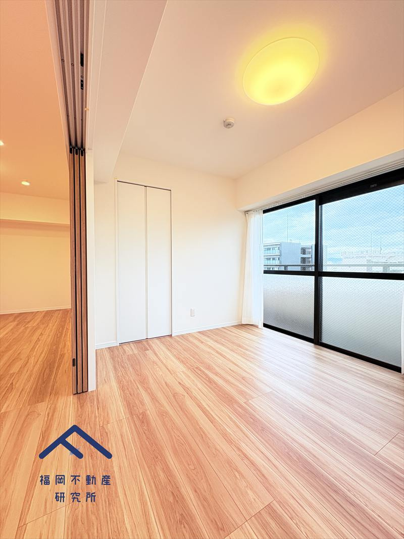 エスポワール吉塚の洋室