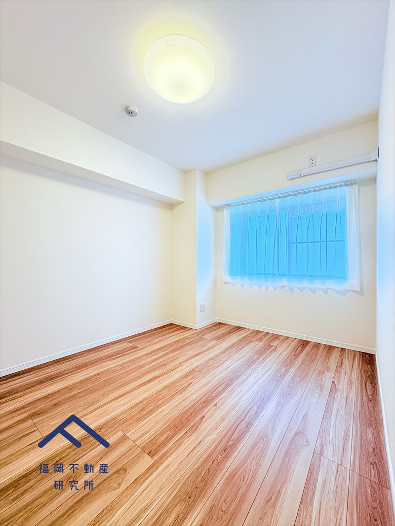 エスポワール吉塚の洋室