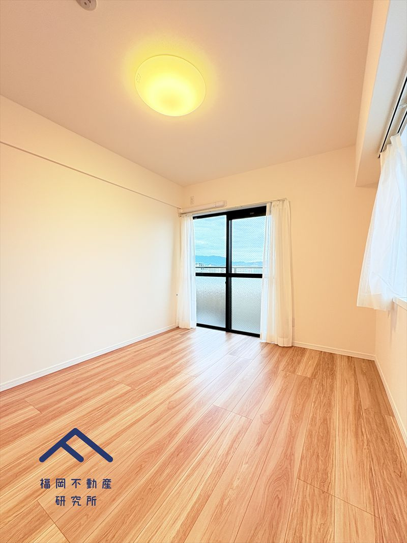 エスポワール吉塚の洋室