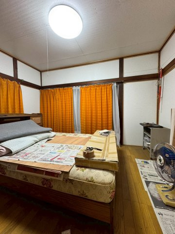 所沢市若松町中古戸建ての洋室
