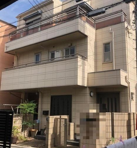 諸福2丁目　中古一戸建ての外観|新しい生活にいかがでしょうか？外観はお住まいの顔になります。こだわりたいポイントですね。外壁塗装や屋根塗装のご相談も承っております。
■現地内覧・資金計画相談・住宅ローン相談もお問合せ受付中■