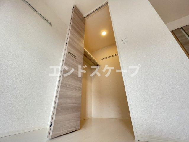 サンフィオーレの収納|高崎、前橋エリアのお部屋探しはエンドスケープまで！お客様の理想お聞かせ下さい♪